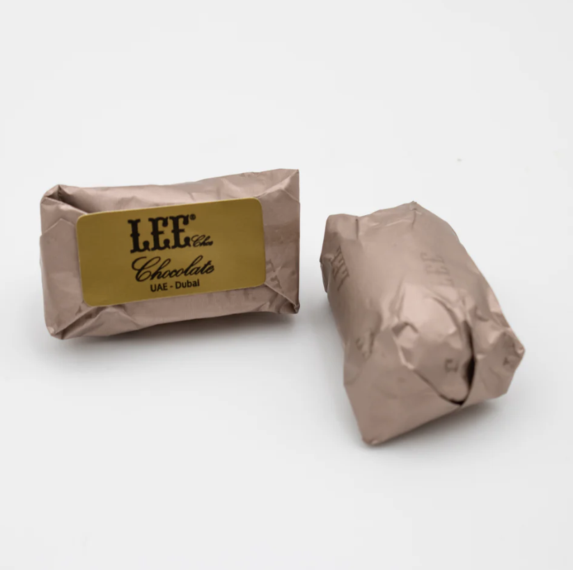 Lee Schokolade mit Datteln und Mandel