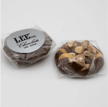 Lee Schokolade mit verschiedene Nüssen