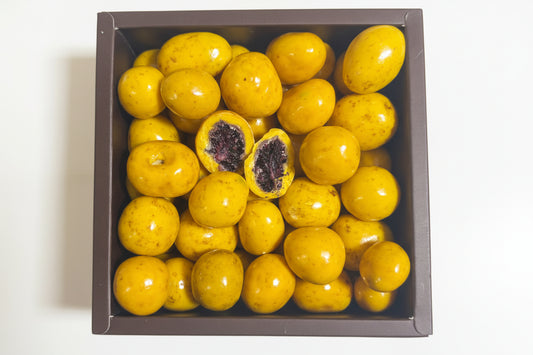 Gefriergetrocknete Brombeeren in Schokolade mit Mango-Aroma